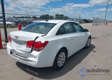 2011 Chevrolet Cruze Ls z USA, uszkodzony, nr VIN 1G1PC5SH8B7230507